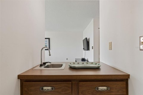 Copropriété à vendre à Clearwater, Floride: 2 chambres, 143.07 m2 № 2126236 - photo 24