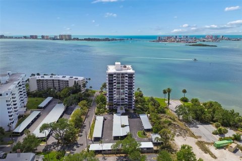 Copropriété à vendre à Clearwater, Floride: 2 chambres, 143.07 m2 № 2126236 - photo 2