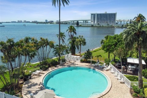 Copropriété à vendre à Clearwater, Floride: 2 chambres, 143.07 m2 № 2126236 - photo 4