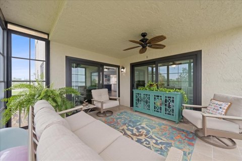 Condo in Port Richey, Florida, 2 bedrooms  № 1902162 - photo 26