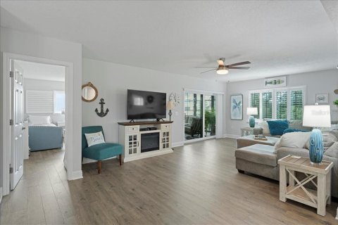 Condo in Port Richey, Florida, 2 bedrooms  № 1902162 - photo 15
