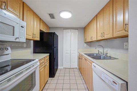 Adosado en venta en Davie, Florida, 3 dormitorios, 133.78 m2 № 2052432 - foto 9