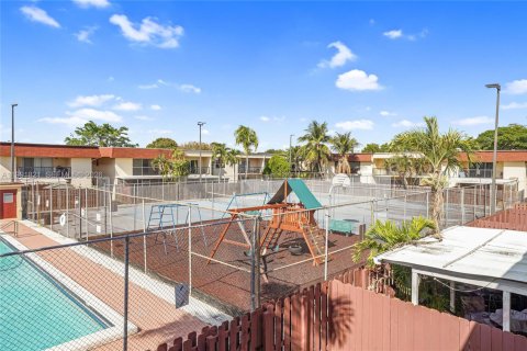 Adosado en venta en Davie, Florida, 3 dormitorios, 133.78 m2 № 2052432 - foto 21