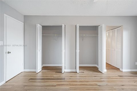 Adosado en venta en Davie, Florida, 3 dormitorios, 133.78 m2 № 2052432 - foto 13