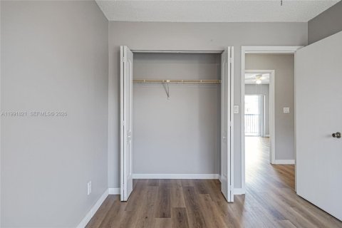 Adosado en venta en Davie, Florida, 3 dormitorios, 133.78 m2 № 2052432 - foto 16