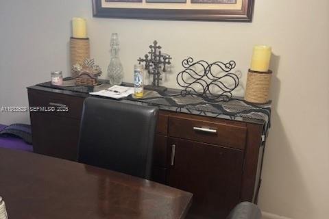 Снять в аренду кондоминиум в Лодерхилл, Флорида 1 спальня, 65.03м2, № 1992529 - фото 5