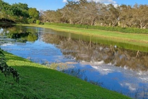 Touwnhouse à louer à Weston, Floride: 3 chambres, 135.73 m2 № 2024006 - photo 4