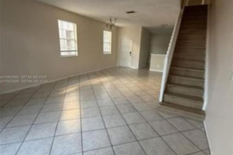 Touwnhouse à louer à Weston, Floride: 3 chambres, 135.73 m2 № 2024006 - photo 9