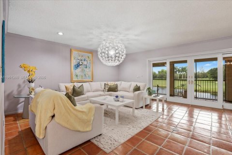 Condo in Plantation, Florida, 4 bedrooms  № 2024613 - photo 3