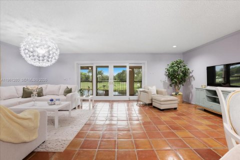 Condo in Plantation, Florida, 4 bedrooms  № 2024613
