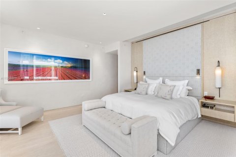 Купить кондоминиум в Серфсайд, Флорида 4 спальни, 399.94м2, № 2020948 - фото 22