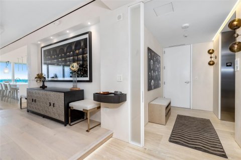 Купить кондоминиум в Серфсайд, Флорида 4 спальни, 399.94м2, № 2020948 - фото 15