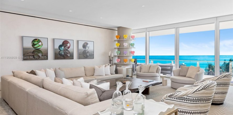 Кондоминиум с 4 спальнями в Серфсайд, Флорида № 2020948