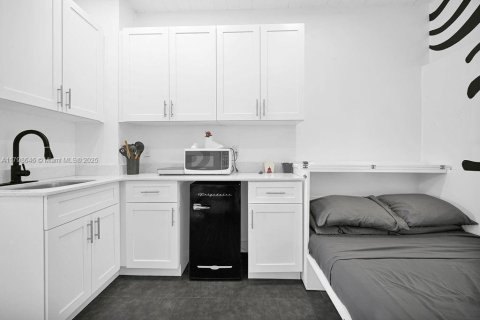 Снять в аренду виллу или дом в Майами, Флорида № 1861540 - фото 6