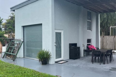 House in Homestead, Florida 3 bedrooms, 221.48 sq.m. № 1812188 - photo 15