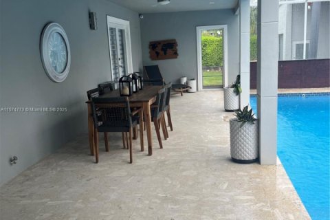 House in Homestead, Florida 3 bedrooms, 221.48 sq.m. № 1812188 - photo 29