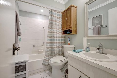 Condominio en venta en Bradenton, Florida, 2 dormitorios, 79.06 m2 № 1888502 - foto 24
