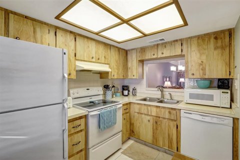 Condominio en venta en Bradenton, Florida, 2 dormitorios, 79.06 m2 № 1888502 - foto 7