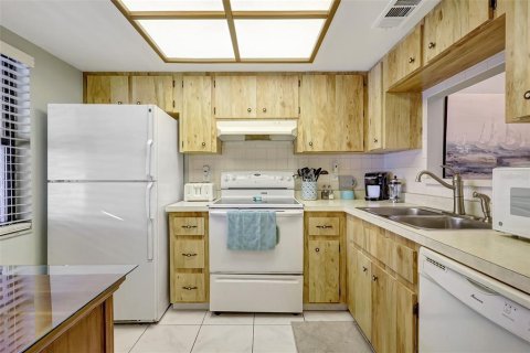 Condominio en venta en Bradenton, Florida, 2 dormitorios, 79.06 m2 № 1888502 - foto 5