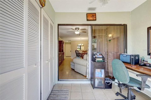 Condominio en venta en Bradenton, Florida, 2 dormitorios, 79.06 m2 № 1888502 - foto 27
