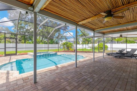 House in Riverview, Florida 3 bedrooms, 145.11 sq.m. № 1797800 - photo 18