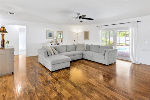 House in Riverview, Florida 3 bedrooms, 145.11 sq.m. № 1797800 - photo 6