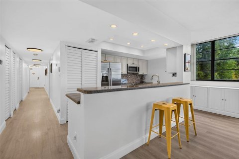 Condominio en venta en Clearwater, Florida, 2 dormitorios, 124.49 m2 № 2149762 - foto 14