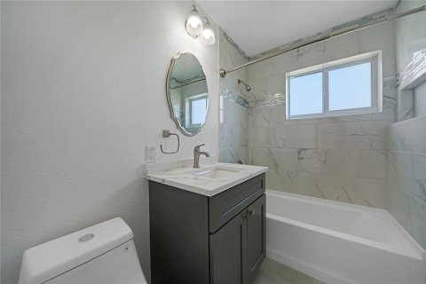 Casa en alquiler en Port Charlotte, Florida, 3 dormitorios, 150.69 m2 № 1803377 - foto 19