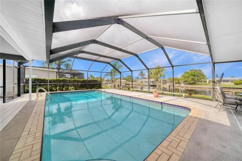 Casa en alquiler en Port Charlotte, Florida, 3 dormitorios, 150.69 m2 № 1803377 - foto 23