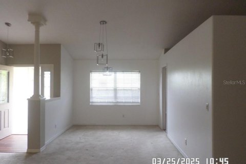 Villa ou maison à vendre à Leesburg, Floride: 3 chambres, 209.31 m2 № 1744253 - photo 5