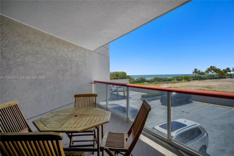 Condominio en alquiler en Miami Beach, Florida, 2 dormitorios, 109.62 m2 № 2056709 - foto 14