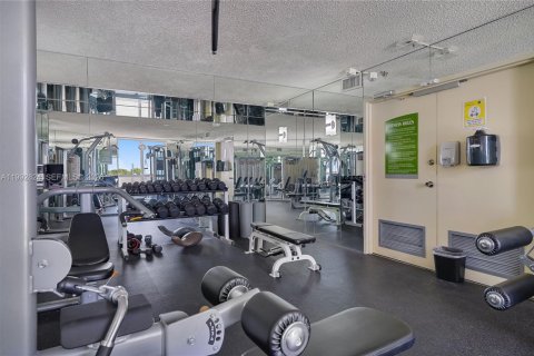 Condominio en alquiler en Miami Beach, Florida, 2 dormitorios, 109.62 m2 № 2056709 - foto 26