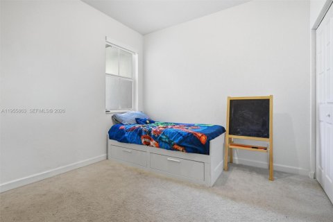 Townhouse in Miami, Florida 3 bedrooms, 143.53 sq.m. № 2011394 - photo 19