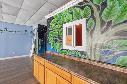 Propiedad comercial en alquiler en Tavares, Florida № 1688137 - foto 8