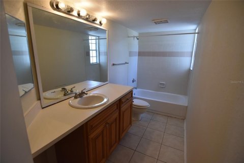 Copropriété à louer à Orlando, Floride: 3 chambres, 107.58 m2 № 2406436 - photo 7
