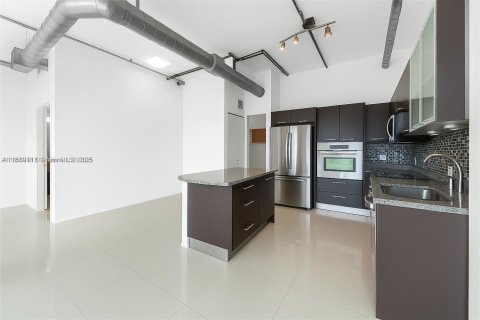Condo in Aventura, Florida, 2 bedrooms  № 1896963 - photo 4
