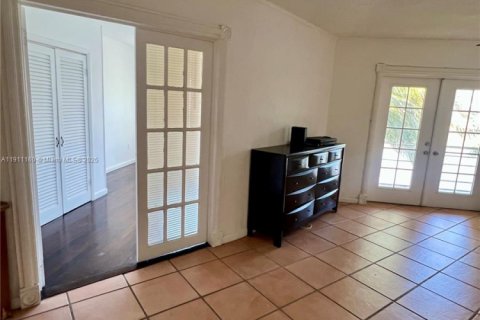 Condominio en alquiler en Aventura, Florida, 2 dormitorios, 102.01 m2 № 1975921 - foto 7