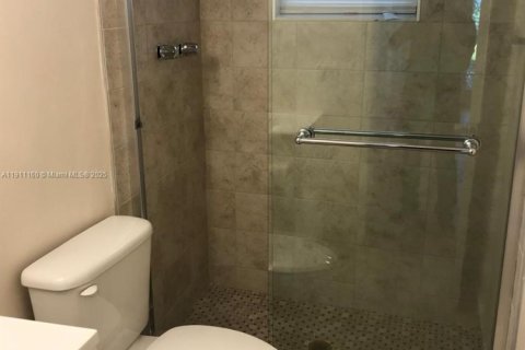 Condominio en alquiler en Aventura, Florida, 2 dormitorios, 102.01 m2 № 1975921 - foto 24