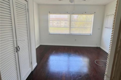 Condominio en alquiler en Aventura, Florida, 2 dormitorios, 102.01 m2 № 1975921 - foto 21