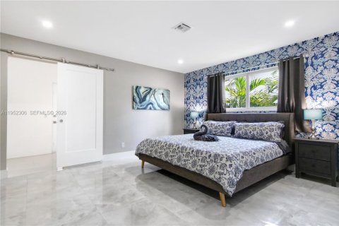 Casa en venta en Hollywood, Florida, 3 dormitorios, 141.4 m2 № 2007363 - foto 12