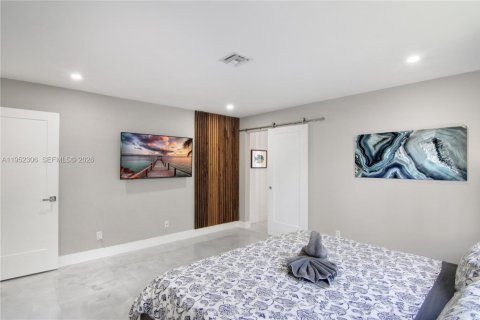 Casa en venta en Hollywood, Florida, 3 dormitorios, 141.4 m2 № 2007363 - foto 13