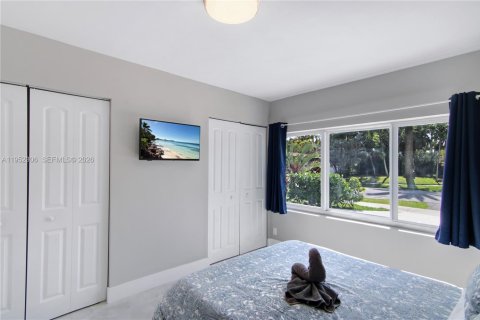 Casa en venta en Hollywood, Florida, 3 dormitorios, 141.4 m2 № 2007363 - foto 10