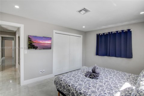 Casa en venta en Hollywood, Florida, 3 dormitorios, 141.4 m2 № 2007363 - foto 21