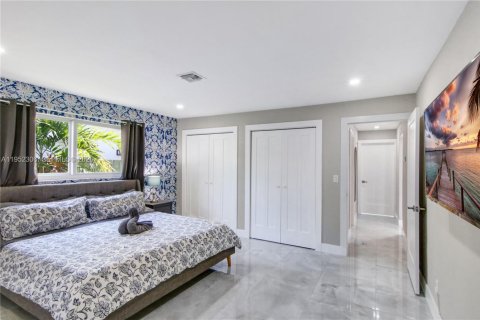 Casa en venta en Hollywood, Florida, 3 dormitorios, 141.4 m2 № 2007363 - foto 15