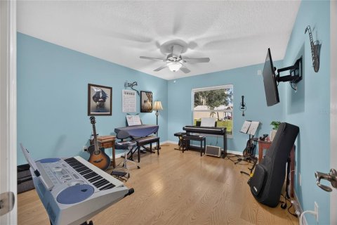 Villa ou maison à vendre à Oxford, Floride: 3 chambres, 150.41 m2 № 2421702 - photo 15
