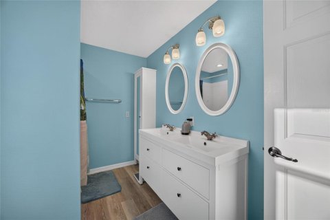 Villa ou maison à vendre à Oxford, Floride: 3 chambres, 150.41 m2 № 2421702 - photo 7