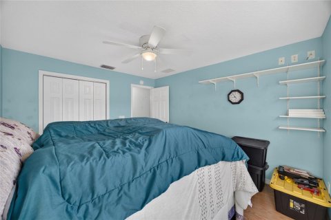 Villa ou maison à vendre à Oxford, Floride: 3 chambres, 150.41 m2 № 2421702 - photo 13