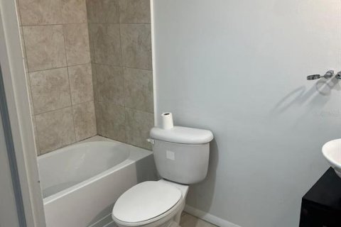 Condo in Clearwater, Florida, 2 bedrooms № 2196763 - photo 19