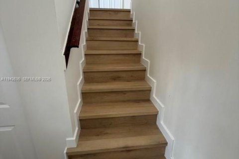 Copropriété à louer à Miami, Floride: 3 chambres, 118.45 m2 № 2000090 - photo 7