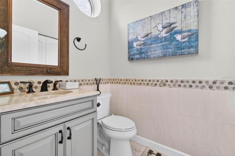 Townhouse in Tierra Verde, Florida 3 bedrooms, 207.73 sq.m. № 2112515 - photo 18